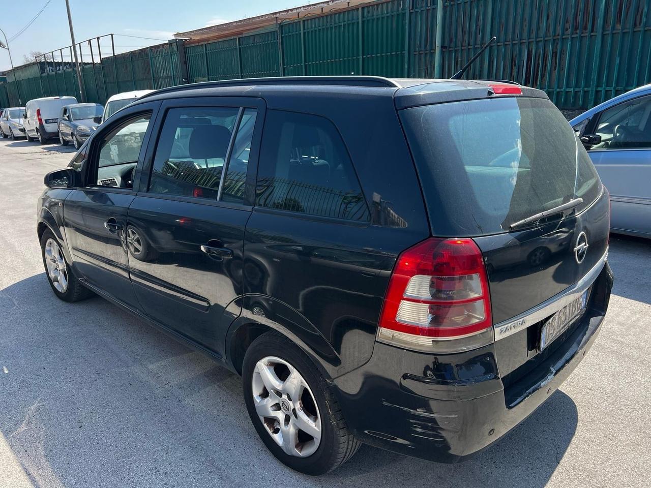 Opel Zafira 1.7 CDTI 110CV Enjoy 7 POSTI