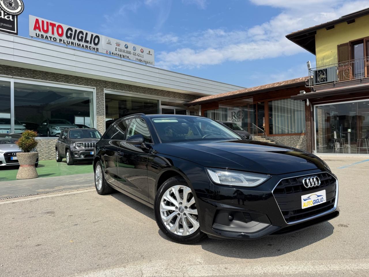 Audi A4 Avant 30 TDI/136 CV S tronic Business Advanced