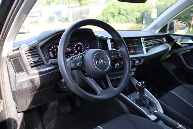 AUDI A1 allstreet 30 TFSI S tronic Identity Contrast