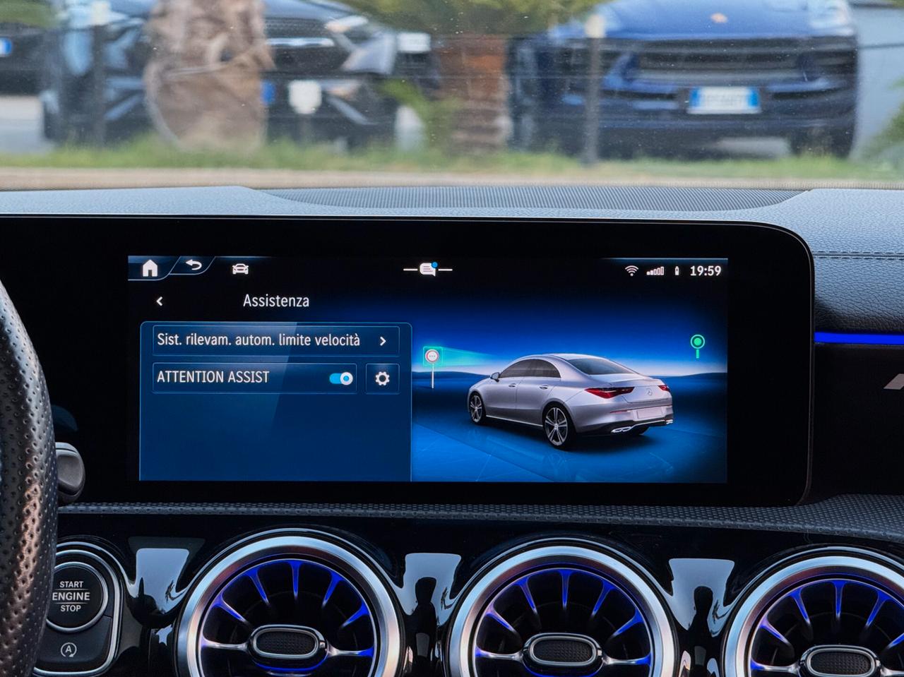 Mercedes-Benz CLA 200 d AMG Premium Plus TETTO