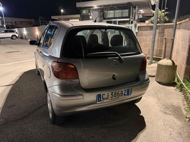 Toyota Yaris 1.4 tdi D-4D cat 5 porte Sol