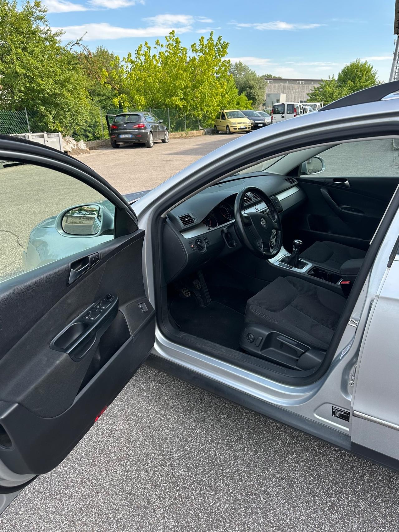 Volkswagen Passat 2.0 TDI DPF 4mot. Var. Highline Unico Prop.