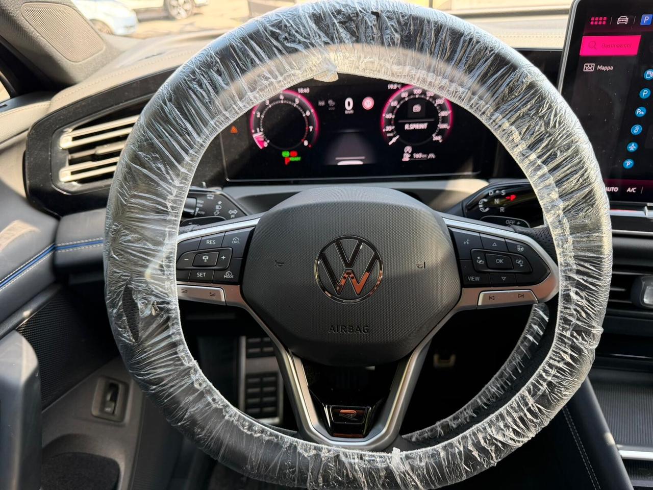 Volkswagen Tiguan 1.5 TSI eHybrid DSG R-Line Plus