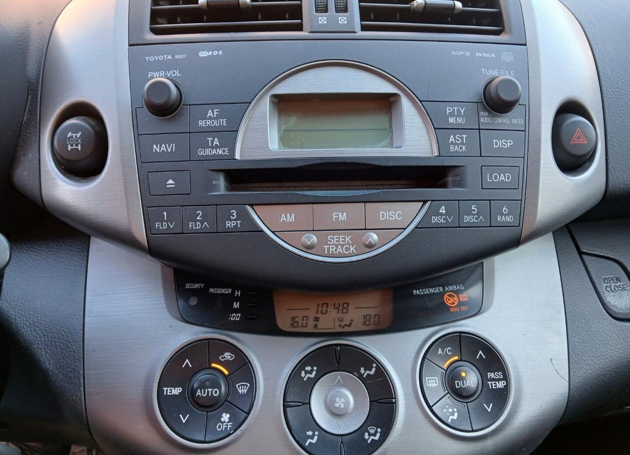 TOYOTA Rav4 Sol 2.200 D-4D 136cv 4WD