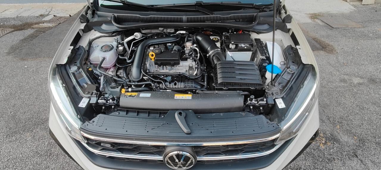 Volkswagen Taigo 1.0 TSI 115 CV DSG R-Line