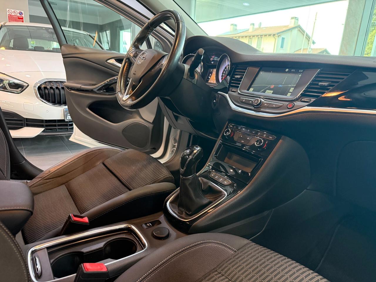 Opel Astra Sports Tourer 1.5 cdti Business Elegance
