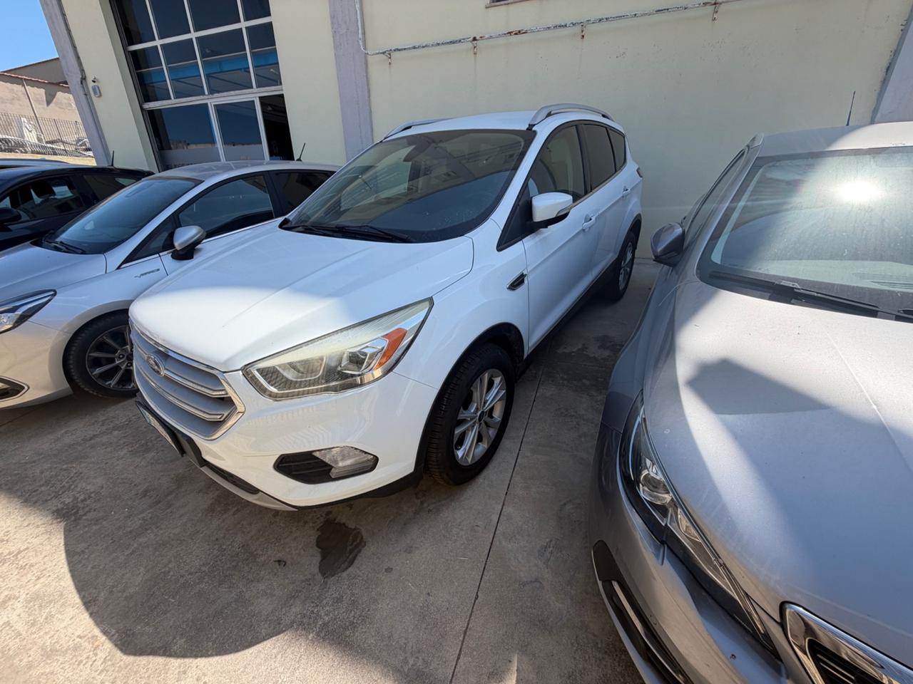 Ford Kuga 1.5 TDCI 120 CV S&S 2WD ST-Line 2017