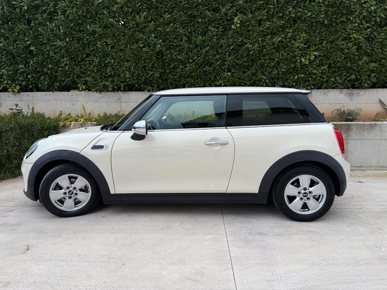 Mini Cooper 1.5 One Business Diesel 95 CV (E6)