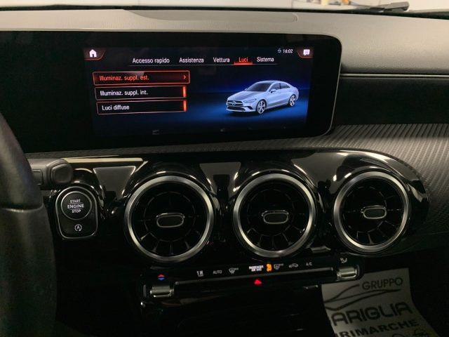 MERCEDES-BENZ CLA 180 d Coupe Tetto Apribile Automatico Sport