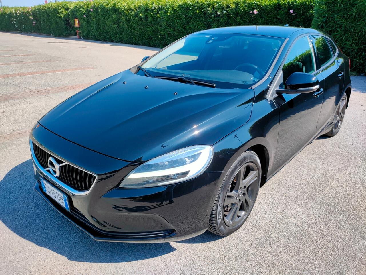 Volvo V40 D2 Momentum PERFETTA