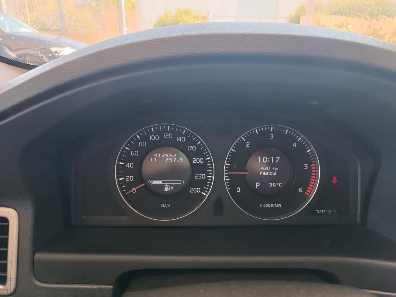 Volvo XC 70 XC70 D5 AWD Summum