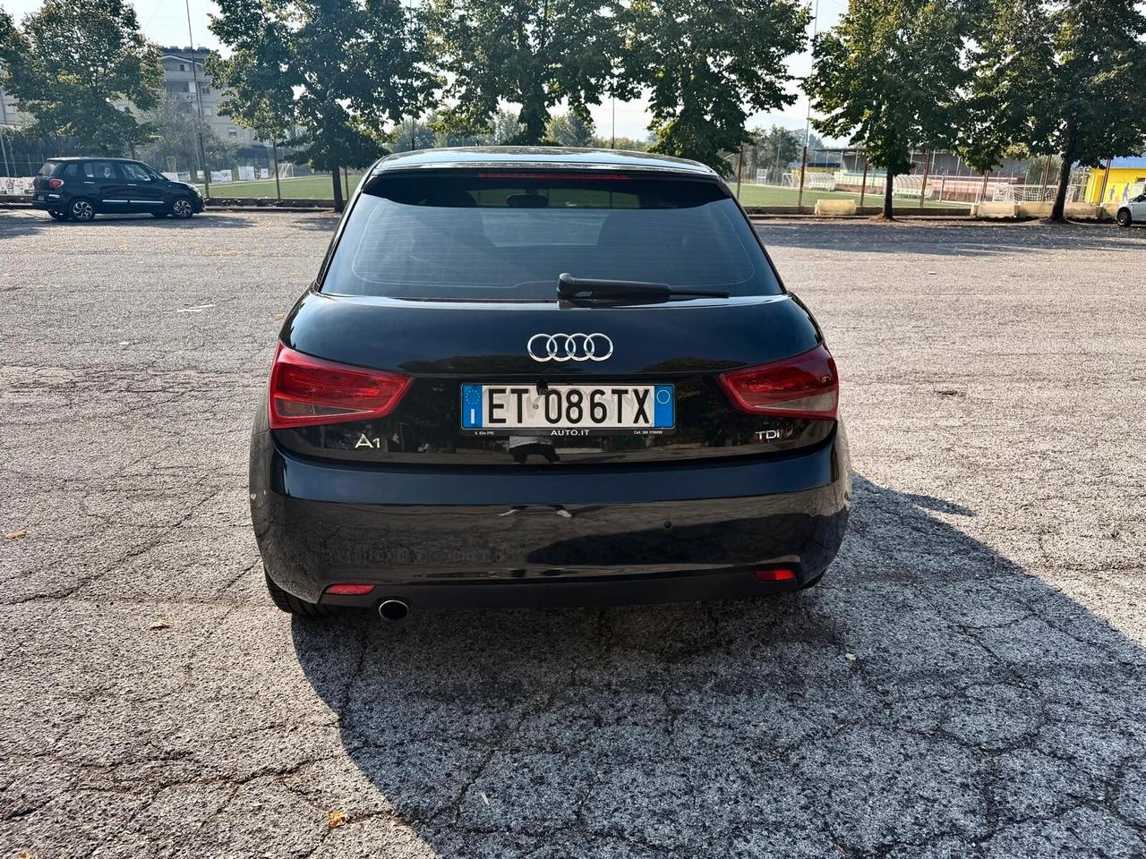 Audi A1 1.6 TDI 105 CV S line edition plus -
