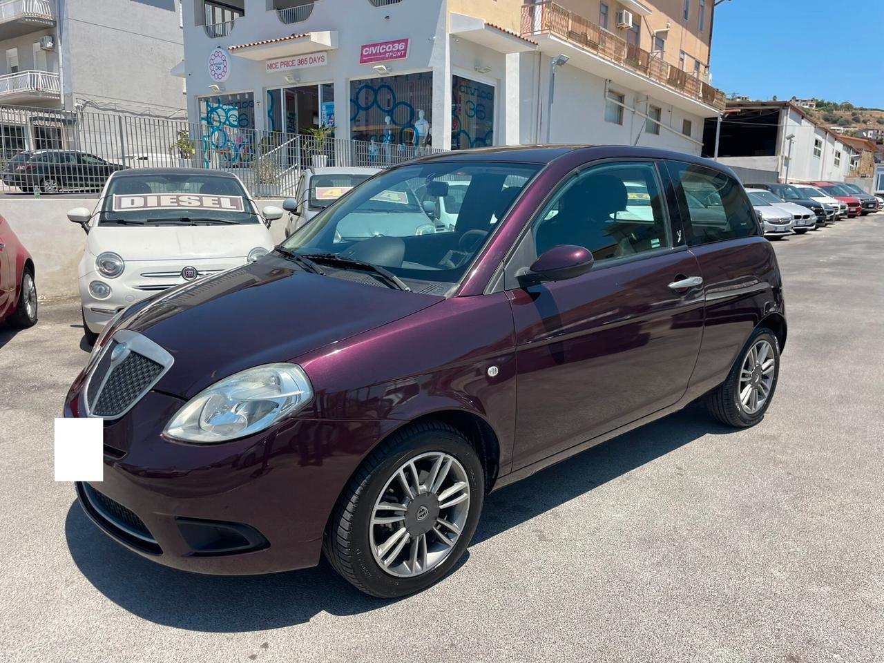 Lancia Ypsilon 1.3 MJT 75 CV 3P "Come Nuova"