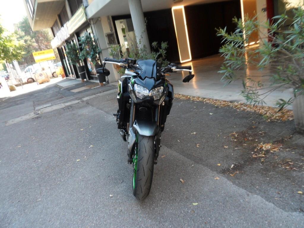 Kawasaki Z 900 ZR F