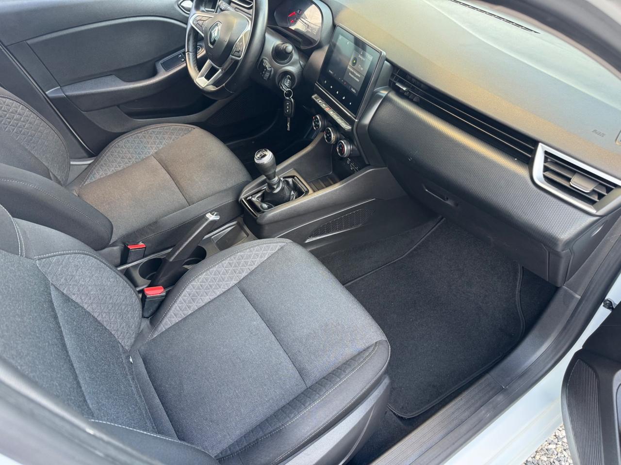Renault Clio TCe 90 CV idonea ai neopatentati