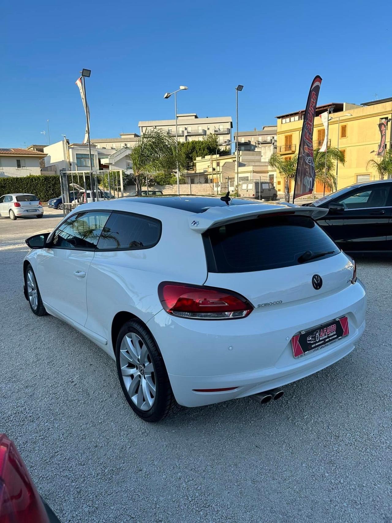 Volkswagen Scirocco 2.0 TDI 140CV DPF