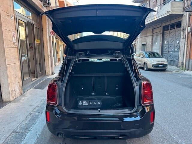 Mini Cooper Countryman 1.5 D Automatica