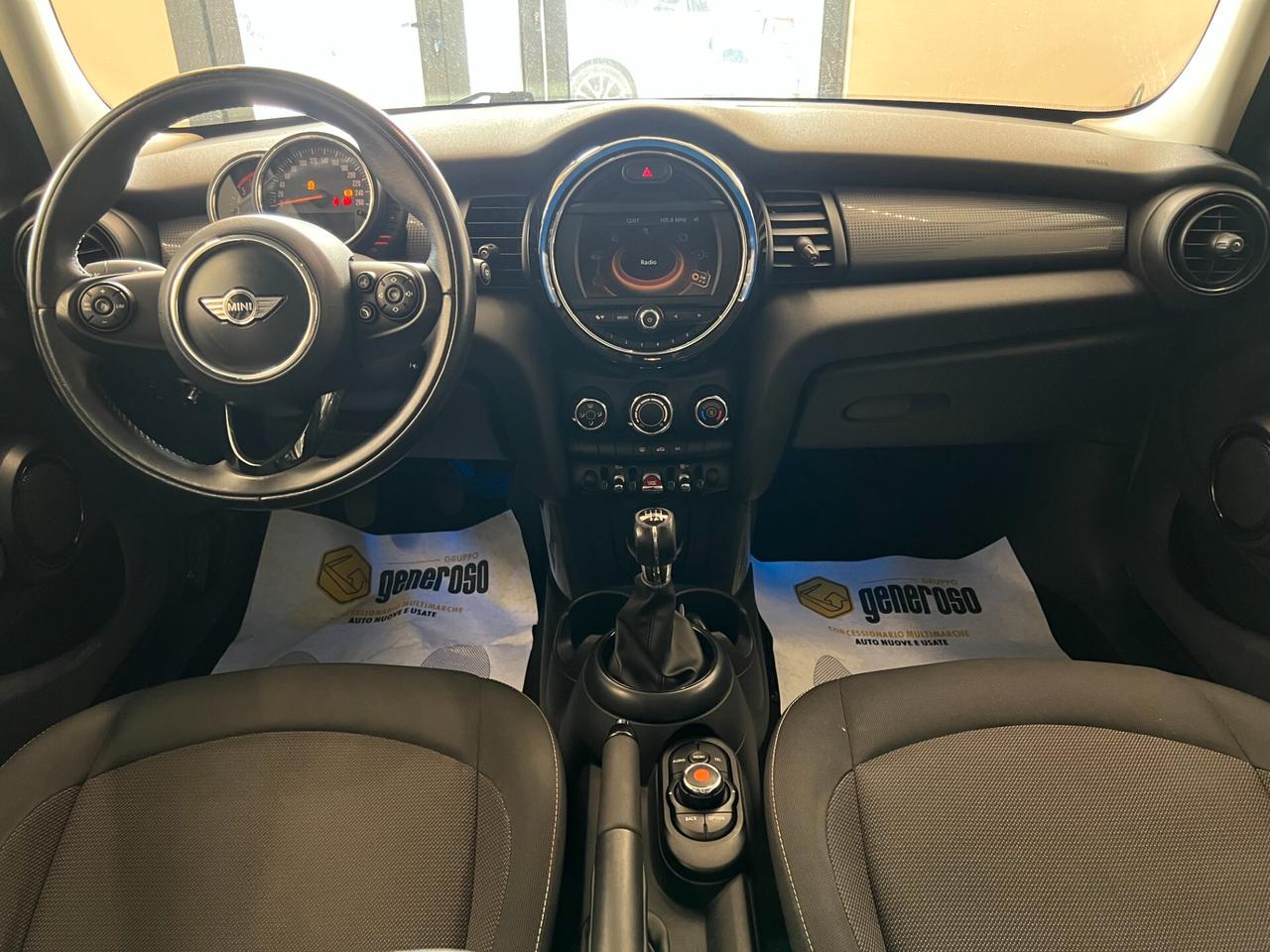 Mini 1.5 Cooper D 5 porte