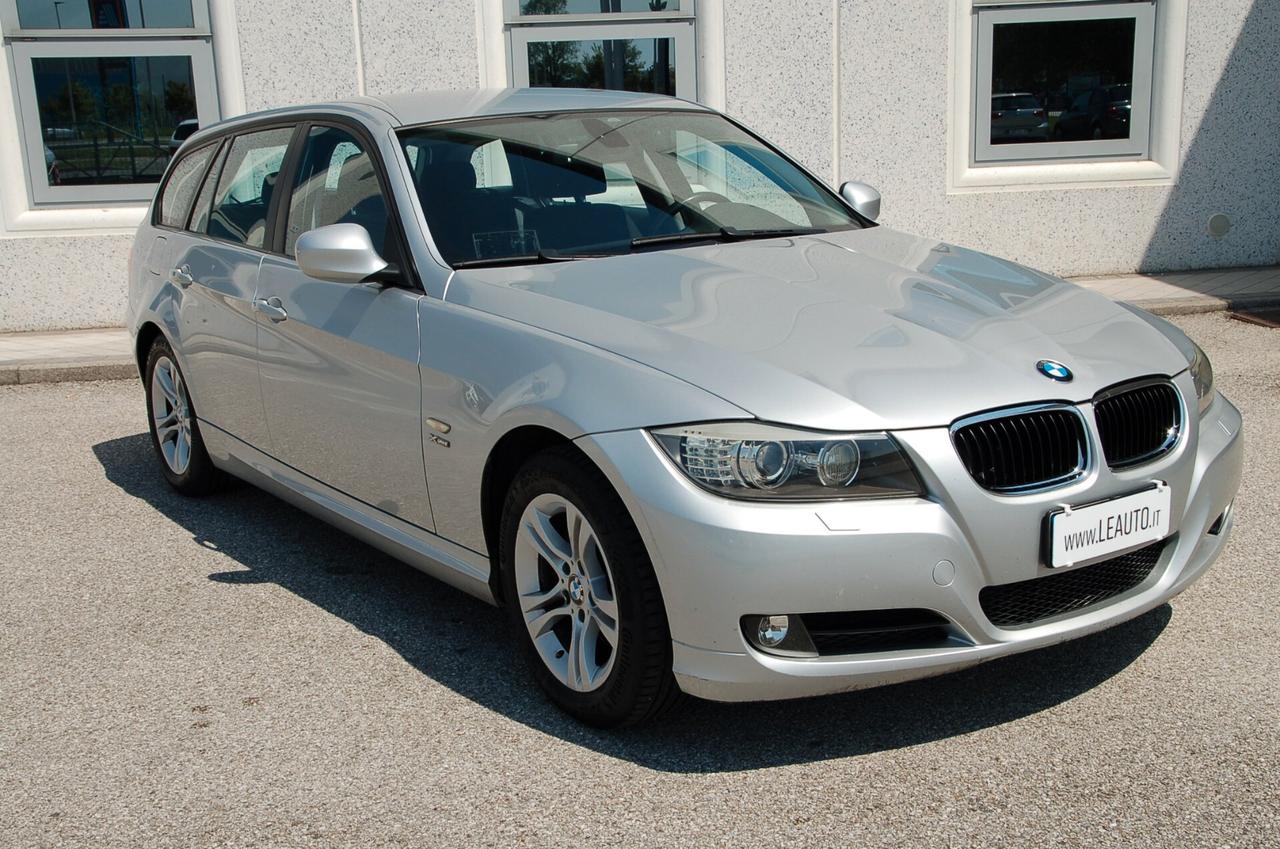 Bmw 320 320d cat xDrive Touring Attiva
