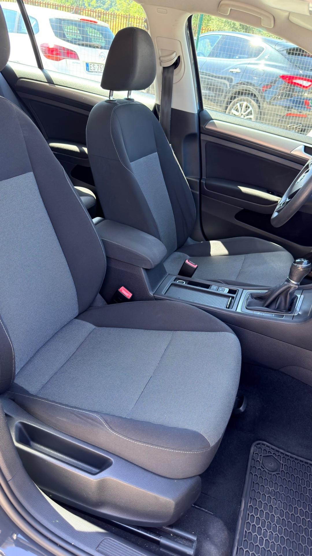 Volkswagen Golf Variant 1.6 TDI 90 CV Trendline BlueMotion Technology