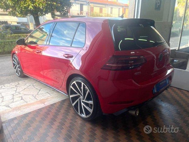 Volkswagen Golf GTI Performance 2.0 245 CV TSI DSG