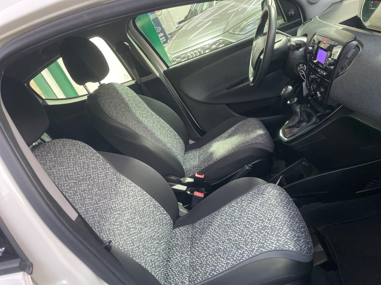 Lancia Ypsilon 1.2 69 CV 5 porte S&S Elefantino Blu ITALIA