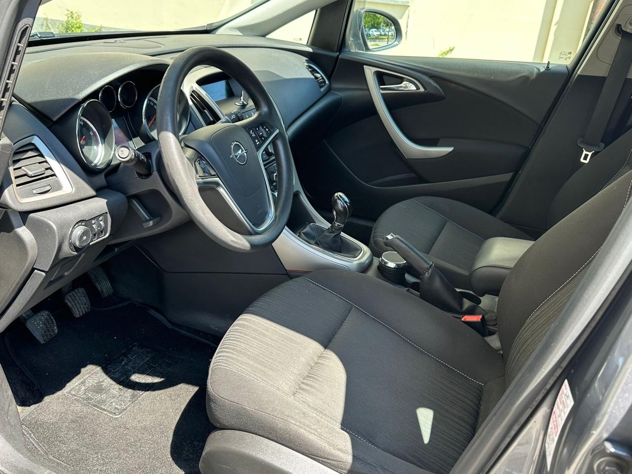 Opel Astra 1.7 CDTI 110CV Sports Tourer Cosmo