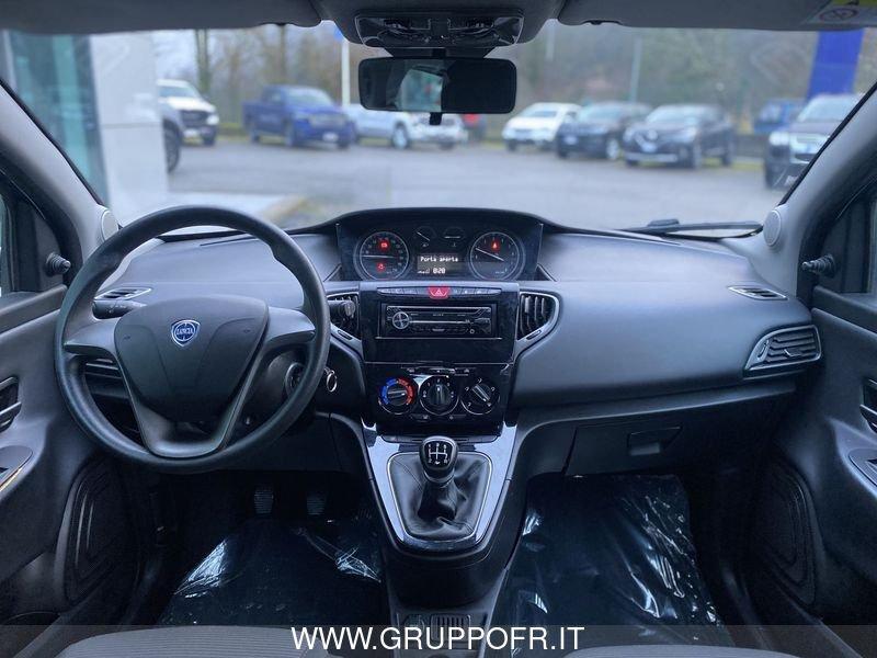 Lancia Ypsilon 1.2 69 CV 5 porte GPL Ecochic Silver