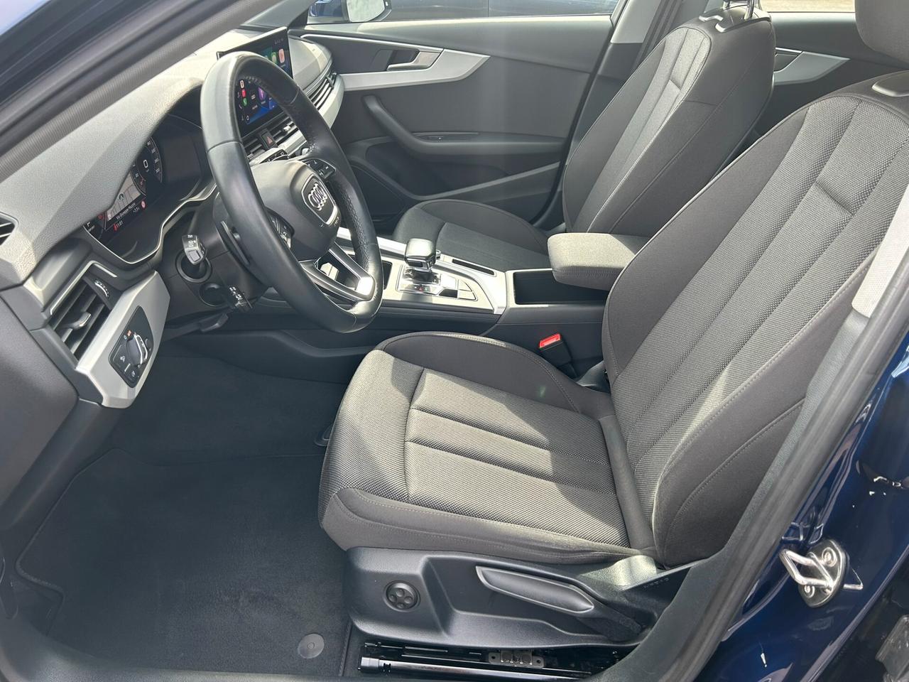 AUDI A4 Avant 35 2.0TDI 163CV S-Tronic Business