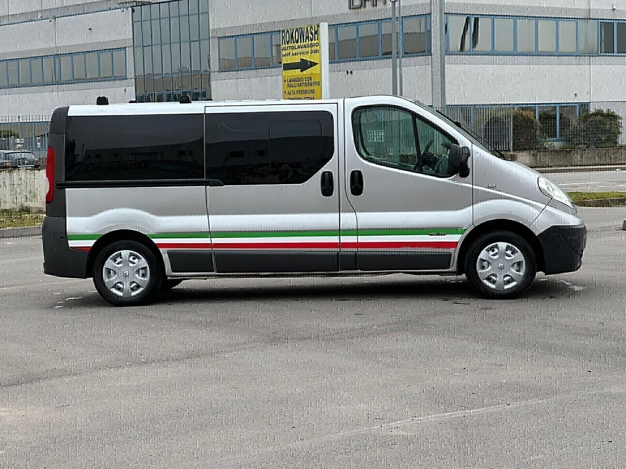 NISSAN PRIMASTAR CON 6 POSTI SUPER PREZZO!