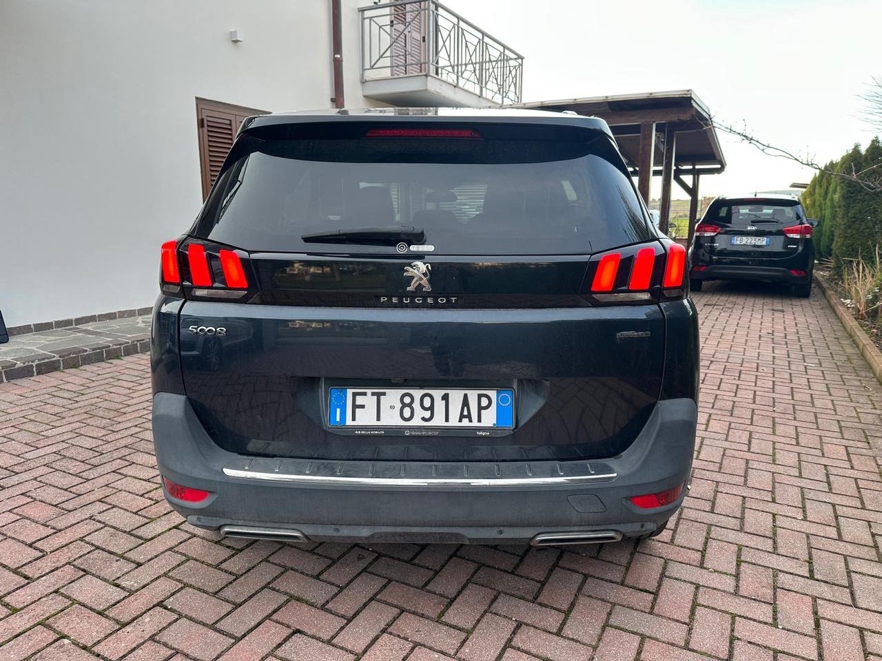 Peugeot 5008 BlueHDi 130 S&S EAT8 GT Line