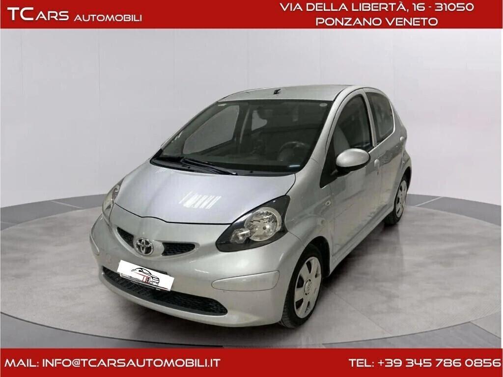 TOYOTA AYGO 1.0 BENZINA-AUTOMATICA-GARANZIA TCARS