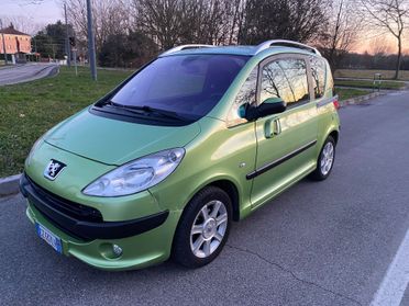 Peugeot 1007 1.4 HDi Trendy
