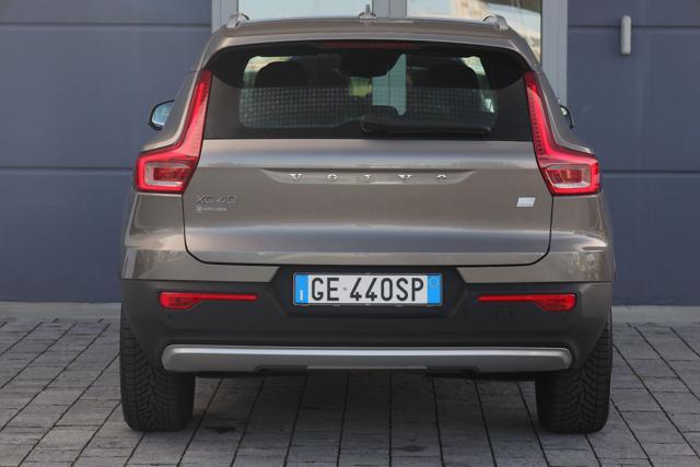 VOLVO XC40 T4 Recharge Plug-in Hybrid Inscription Expression