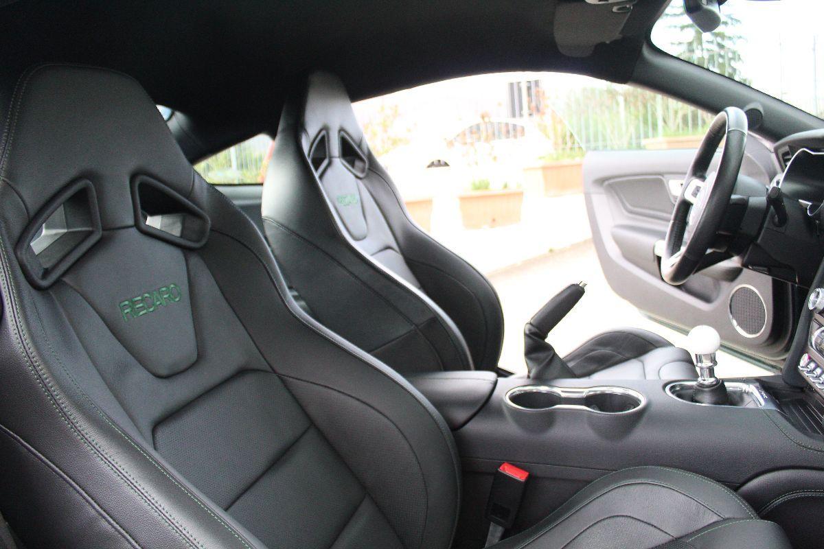 FORD - Mustang - Fastback 5.0 V8 TiVCT GT Bullitt