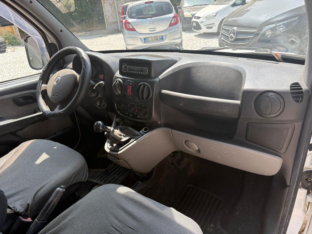 Fiat Doblo Doblò Maxi 1.9 MJ PC-TA Cargo 120CV