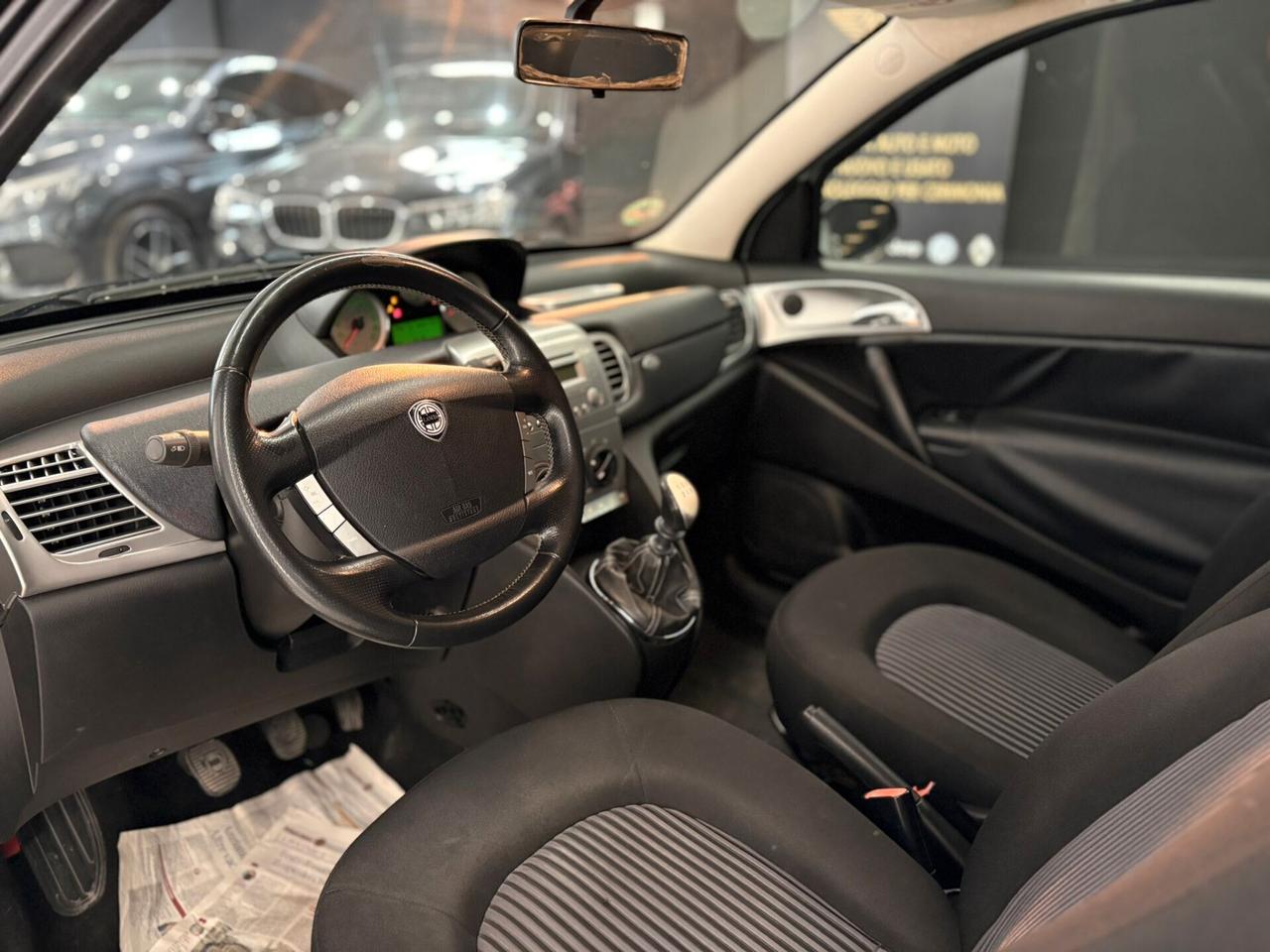 Lancia Ypsilon 1.2 Argento