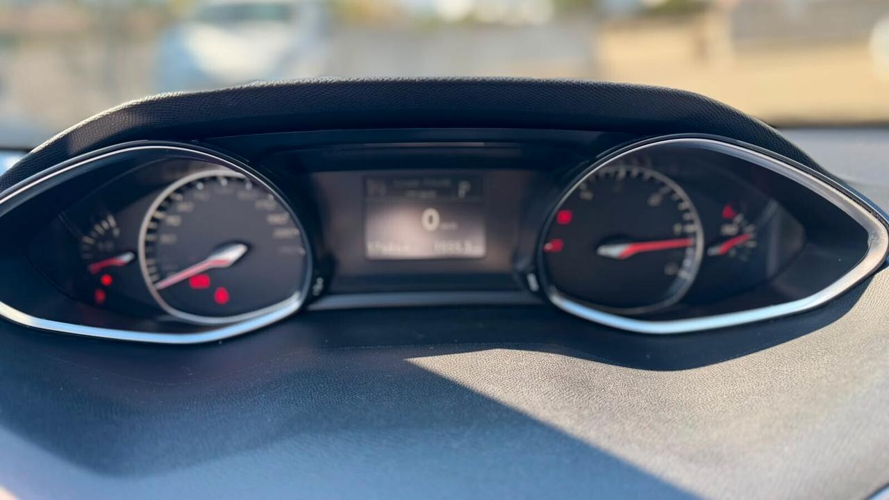 Peugeot 308 BlueHDi 130 S&S EAT8 GT Line