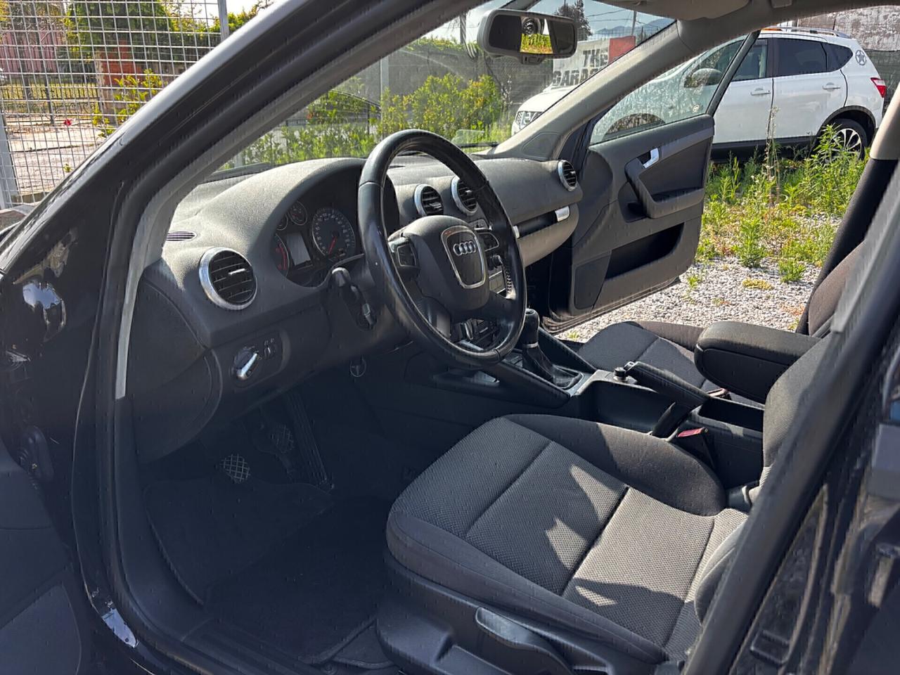 Audi A3 SPB 1.6 TDI 105 CV CR Ambition