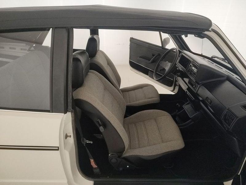 Volkswagen Golf I 1974 Cabrio Benzina Cabrio 1.1 GL