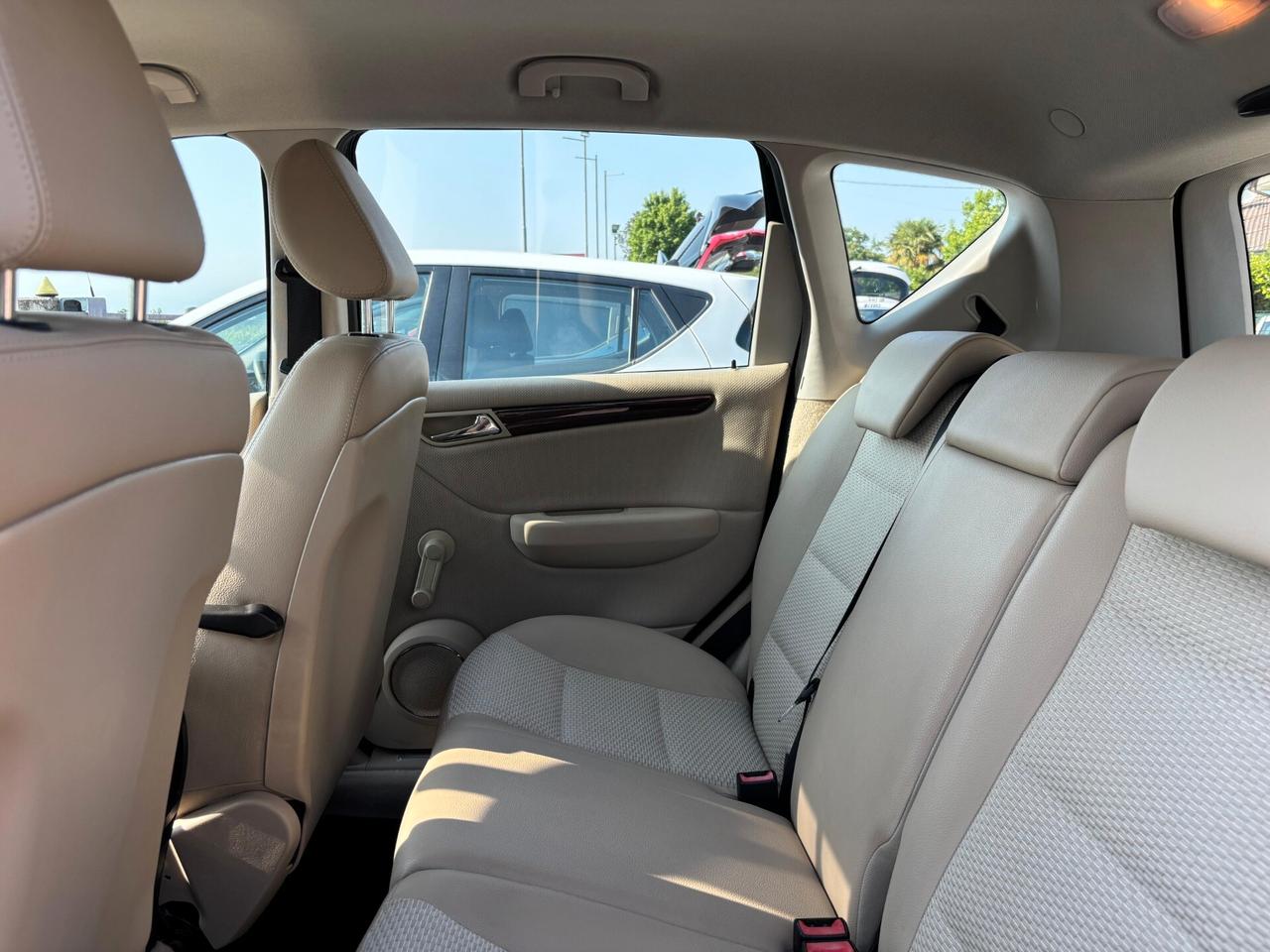 Mercedes-benz A 160 1.5 Benzina Neopatentati
