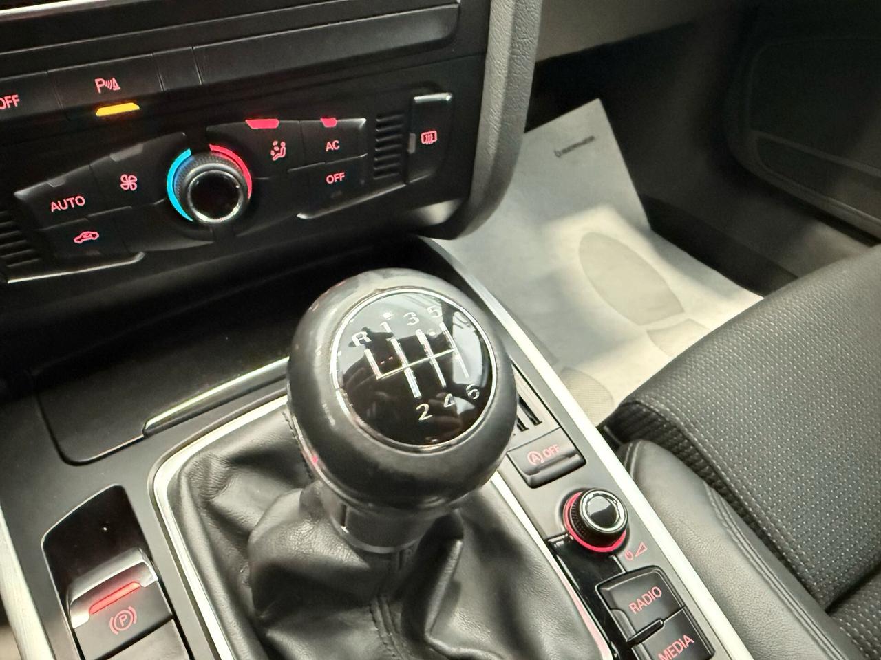 AUDI A4 - 2.0 TDI 143cv S-Line Avant