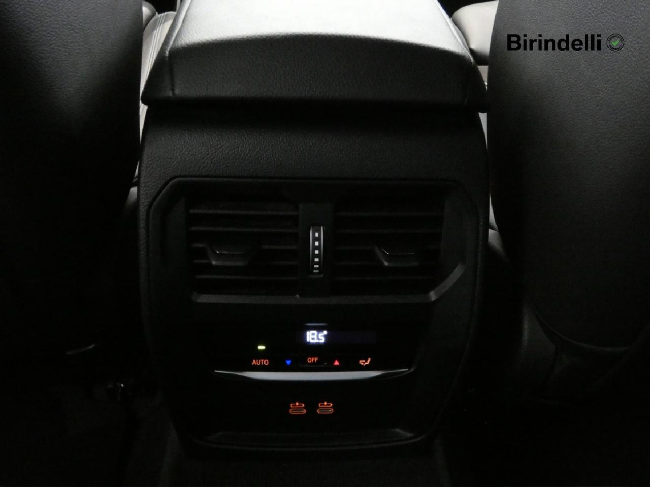 BMW Serie 3(G20/1-80/1) - 320d 48V xDrive Touring Msport