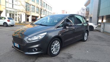 Ford S-Max 2.0 TDCi 180CV 7 POSTI Powershift Titanium