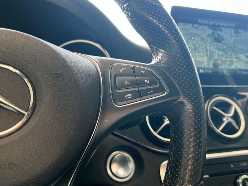 Mercedes-Benz GLA 200 d Automatic Premium