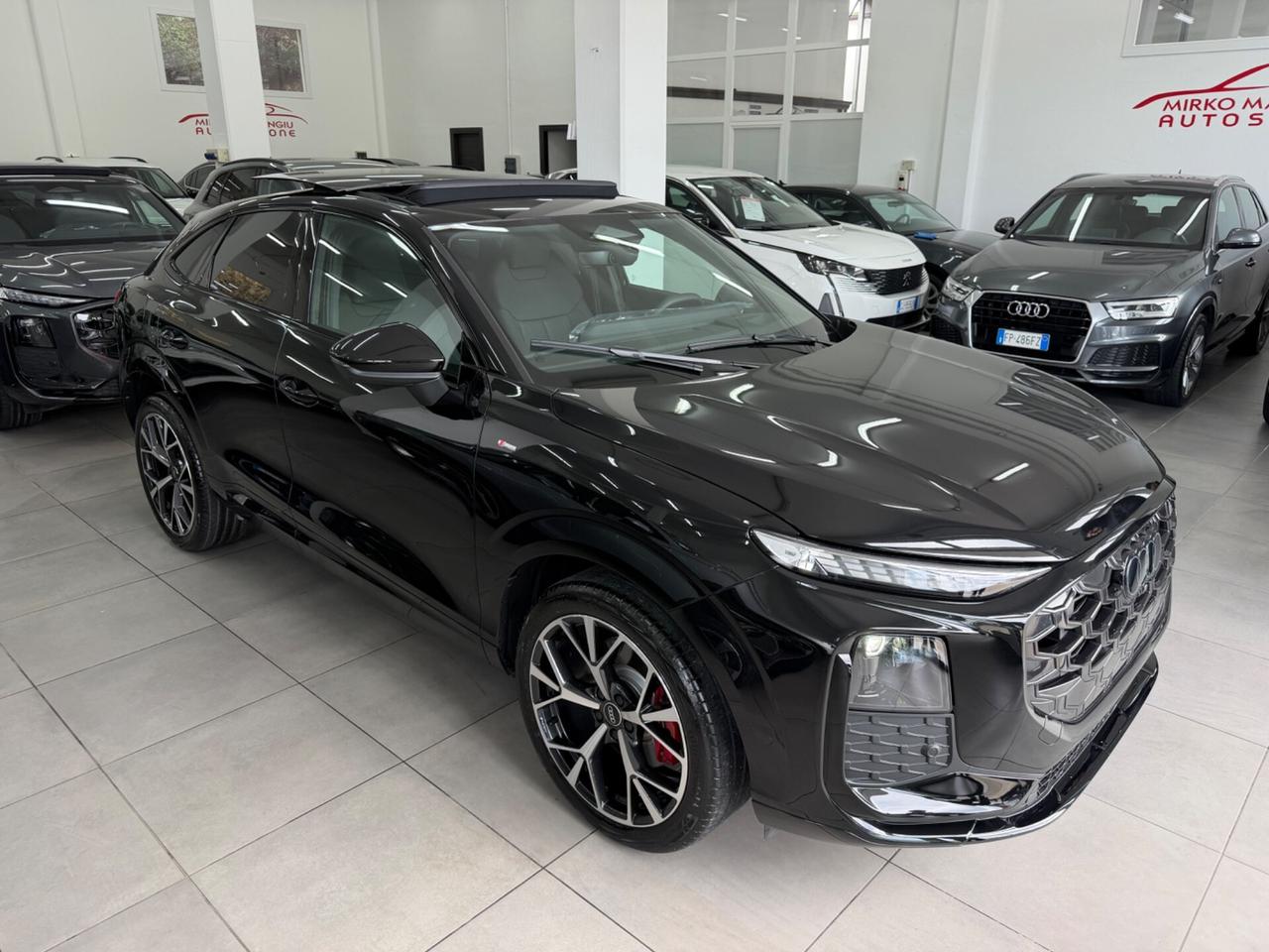 Audi Q3 40 TFSI quattro S tronic line 2026 TETTO FULL