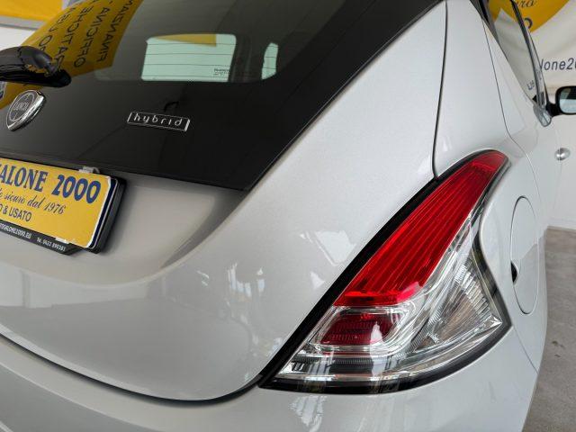 LANCIA Ypsilon 1.0 Hybrid Gold NEOPATENTATI / PREZZO REALE
