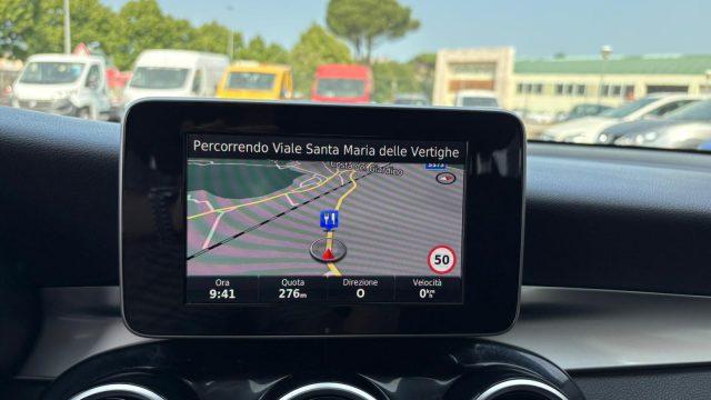 MERCEDES-BENZ GLC 220 d 4Matic Business