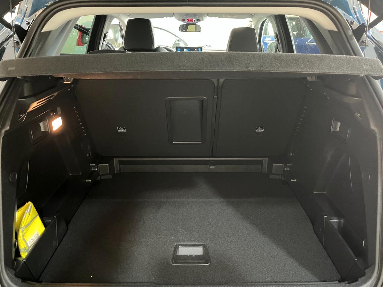 Peugeot 3008 BlueHDi 130 S&S EAT8 Allure