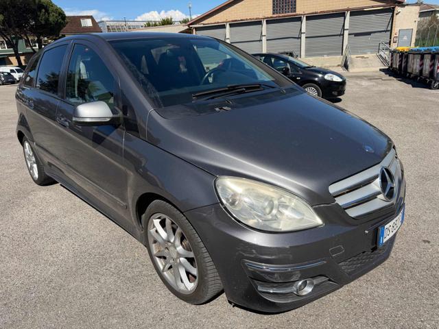MERCEDES-BENZ B 180 CDI Chrome senza nessun lavoro da fare